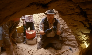 Painted chamber revealed deep within the Expedition Unknown hidden tomb.